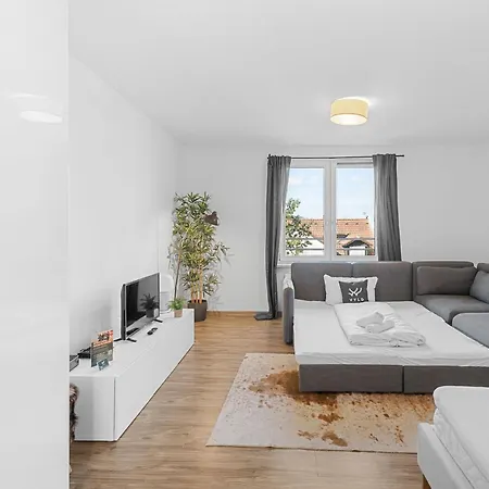 Mitten In - Großzügig - Tolles Design Apartamento *